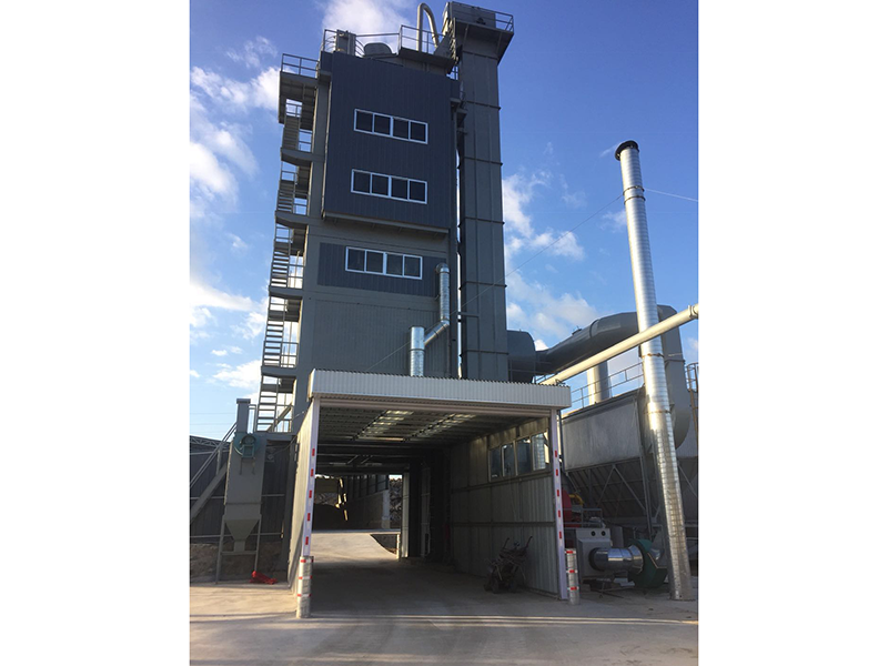 工程案例一、2018年10月煙臺工地hqb3500型瀝青攪拌站
